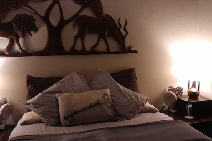 Room 15 of 50