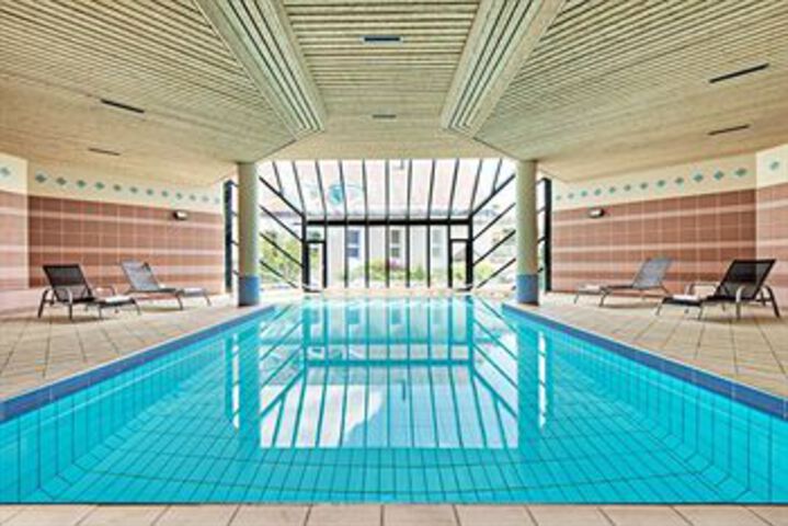 Pool 17 of 29