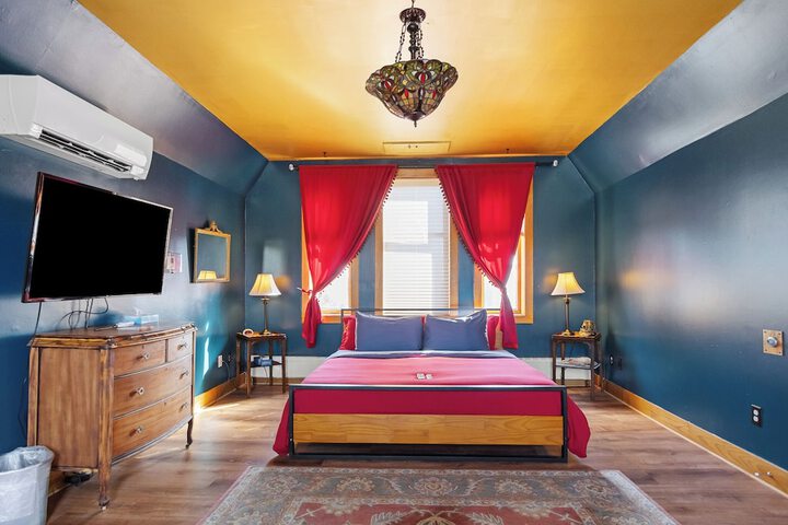 Room 22 of 45