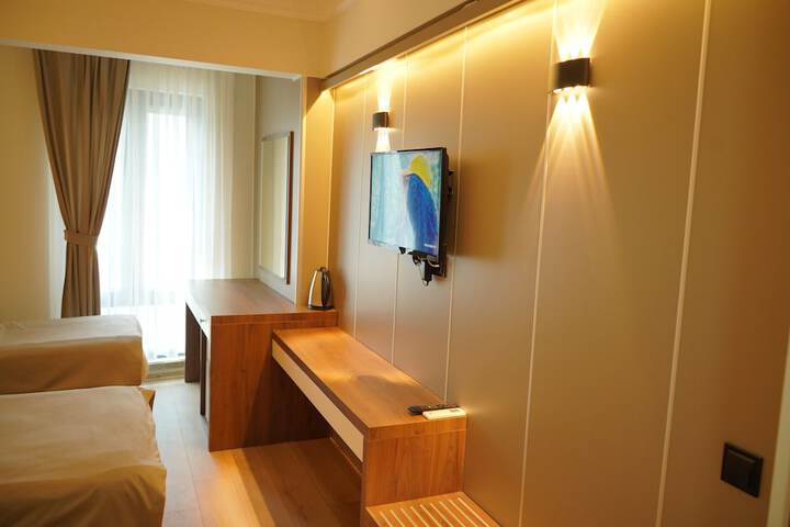 Room 44 of 71