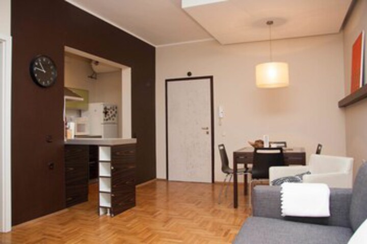 Room 8 of 20