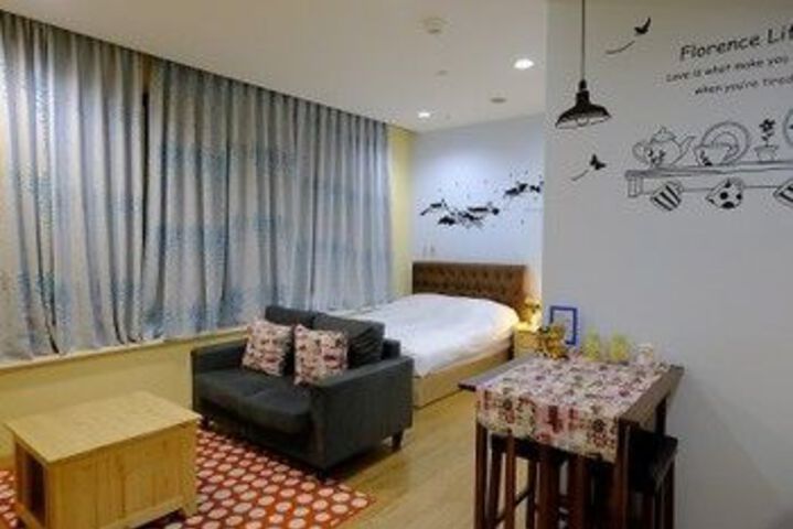 Room 64 of 89