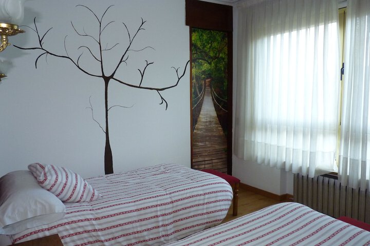 Room 3 of 50