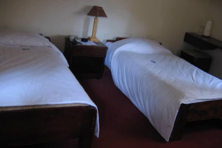 Room 12 of 91