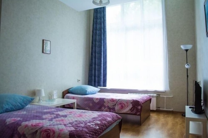 Room 13 of 23