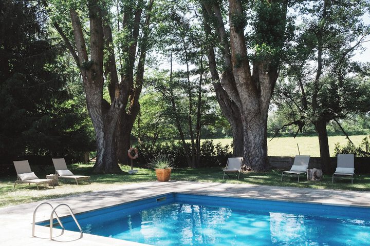 Pool 57 of 76