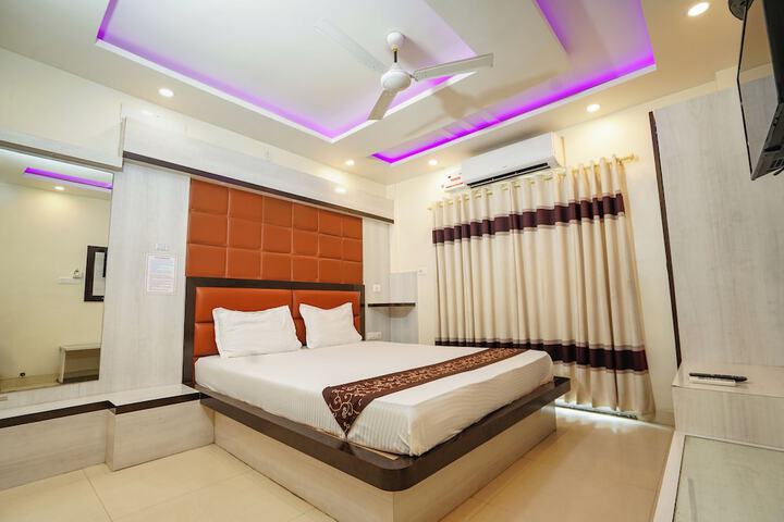 Room 29 of 63