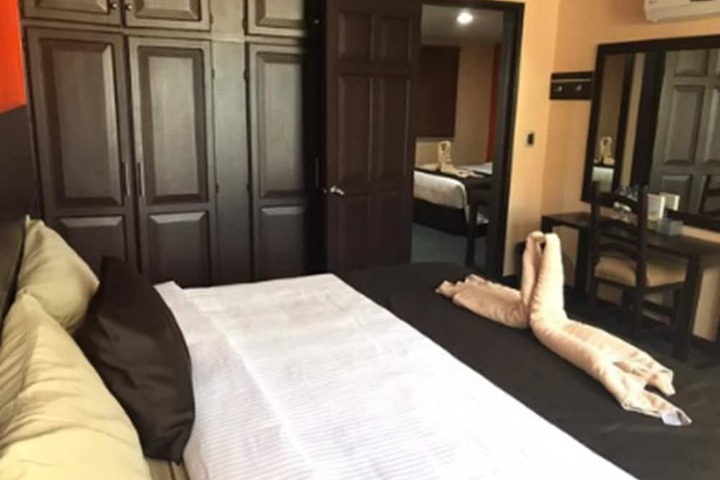 Room 19 of 38