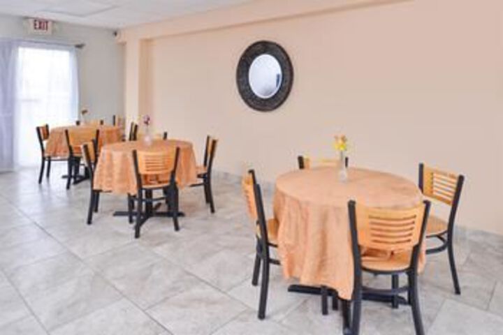 Breakfast/Coffee Service 6 of 39