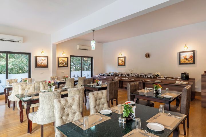 Dining 64 of 83