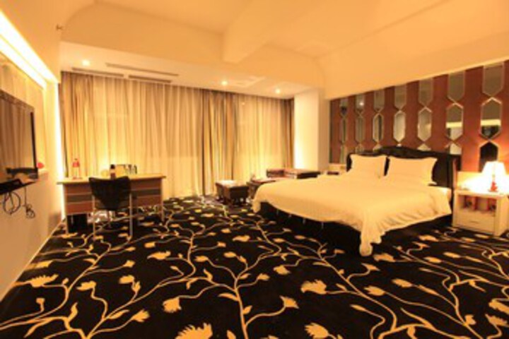 Room 19 of 20