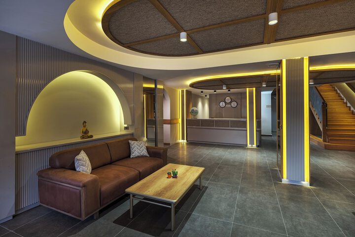 Hotel Interior 2 of 31