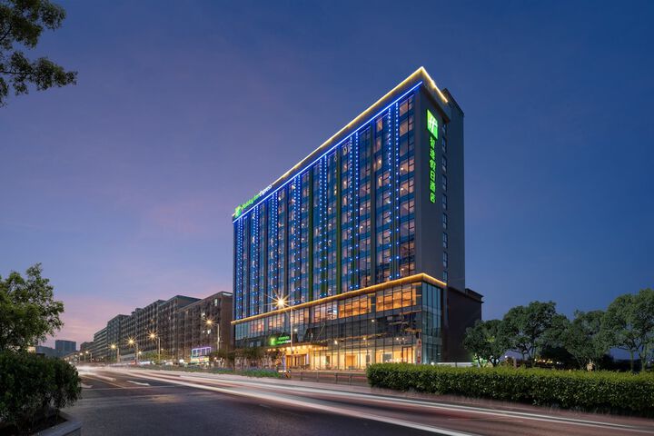 Hotel 95 of 102