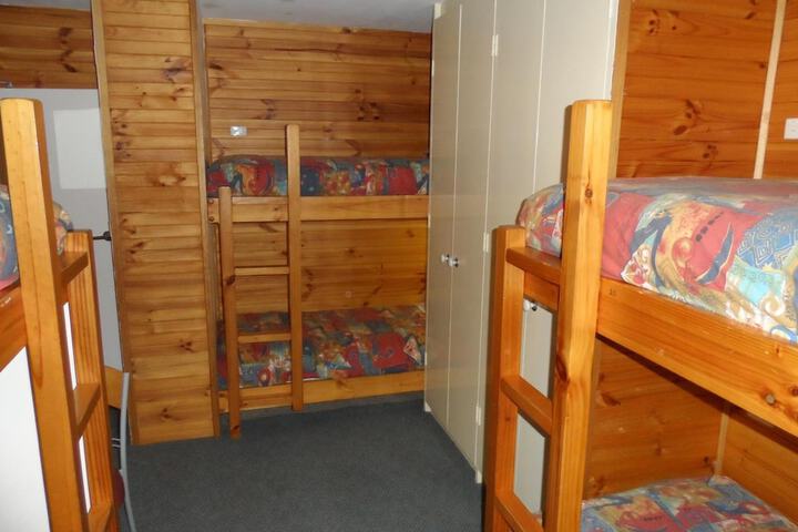 Room 19 of 48