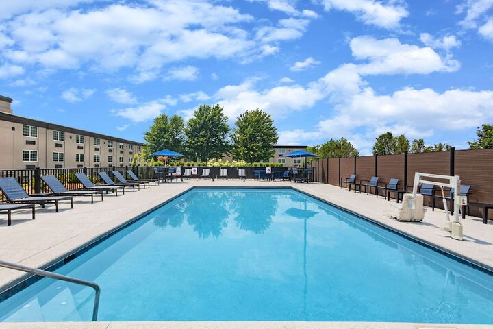 Pool 36 of 63