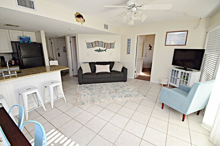 Room 14 of 42
