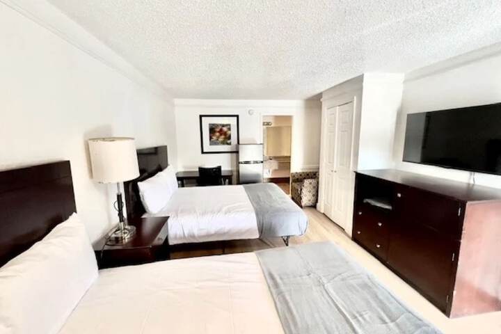 Room 3 of 9