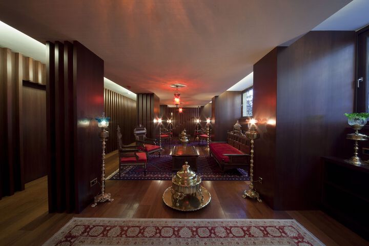 Hotel Interior 5 of 32