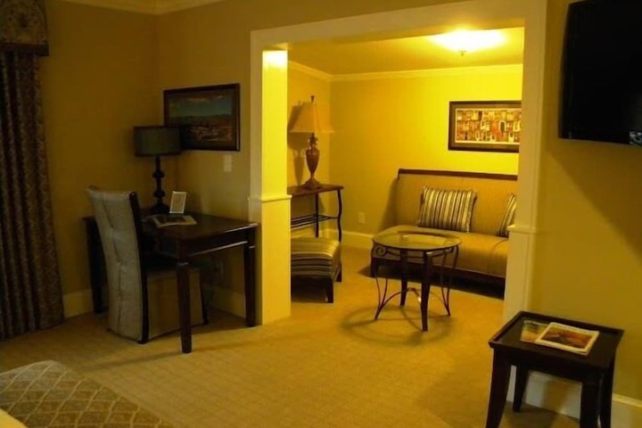 Room 58 of 87