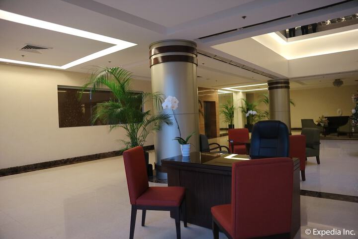 Hotel Interior 4 of 113