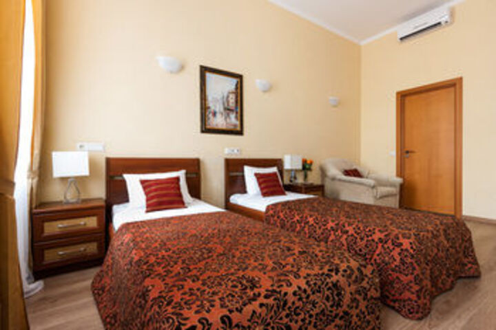 Room 34 of 58