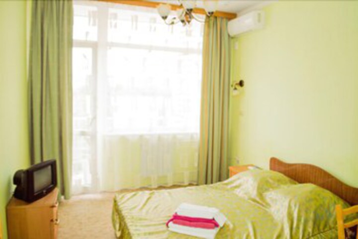 Room 48 of 61