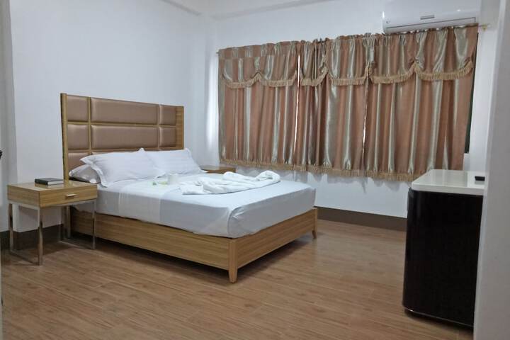 Meaco Hotel - Anilao
