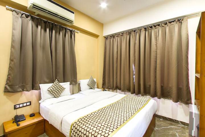 Room 30 of 57