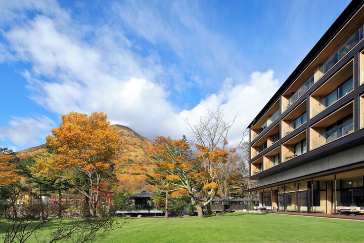 Hotel Exterior 112 of 130
