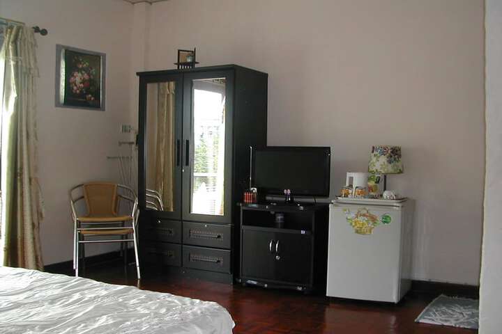 Room 21 of 43