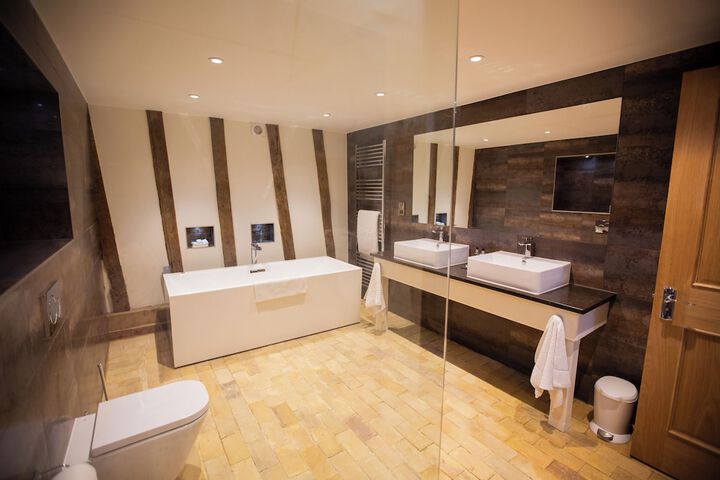 Clean Restrooms