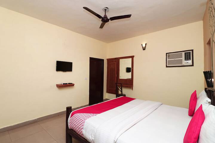 Room 20 of 31