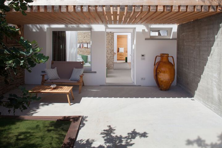 Terrace/Patio 51 of 134