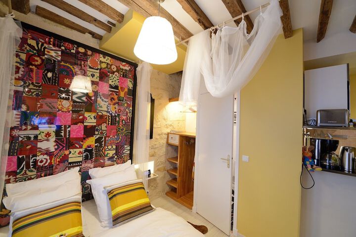 Room 138 of 648