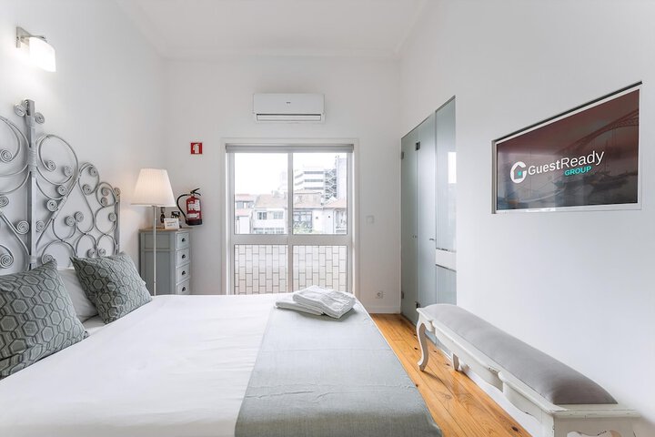Room 25 of 72