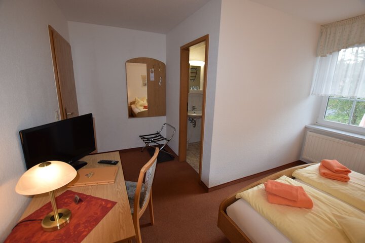 Room 40 of 52