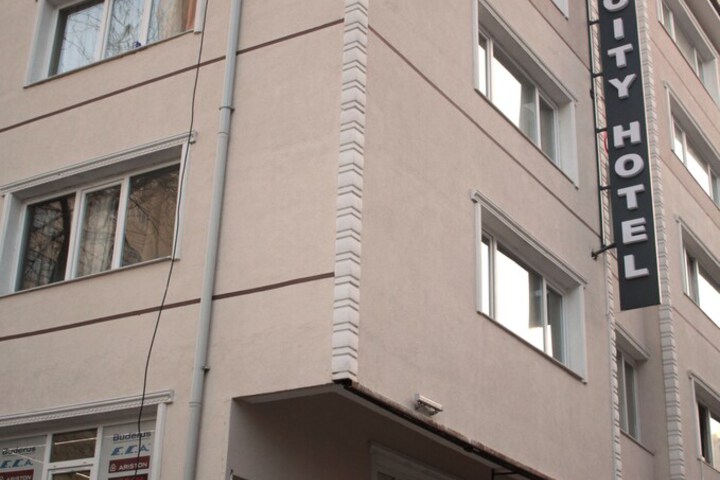 Terrace/Patio 84 of 85