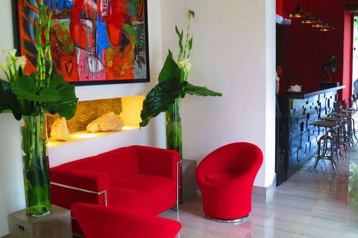 Guest Lobby