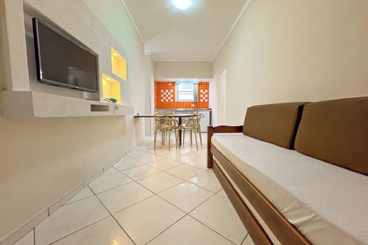 Room 80 of 171