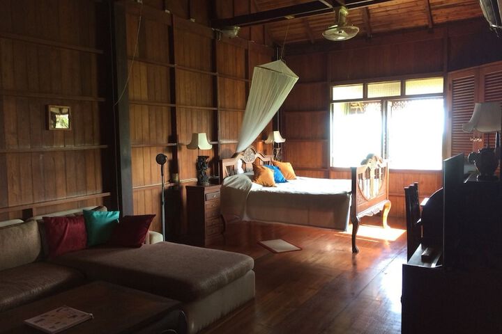 Room 11 of 71
