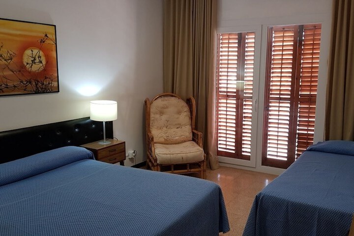 Room 18 of 48