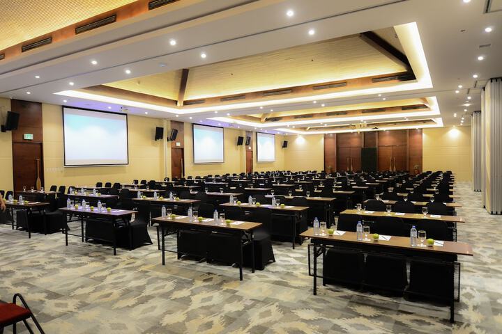 Meeting 44 of 49