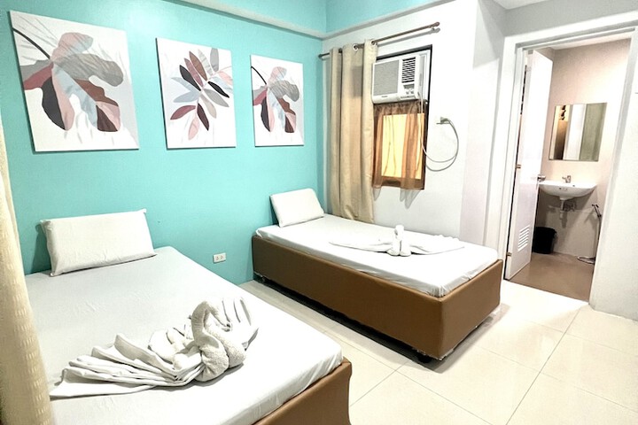 Room 13 of 59