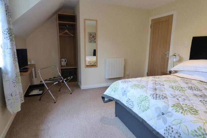 Room 18 of 34