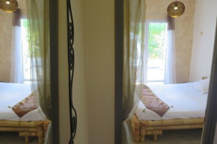 Room 25 of 34