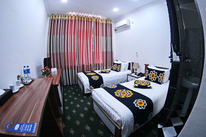 Room 22 of 51