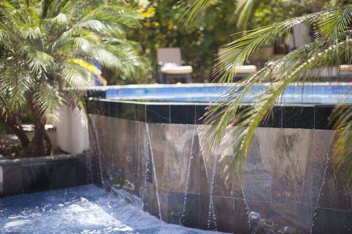 Pool 55 of 132