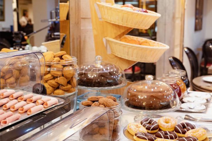 Breakfast/Coffee Service 119 of 139