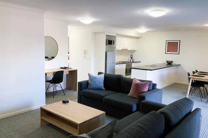 Room 18 of 34