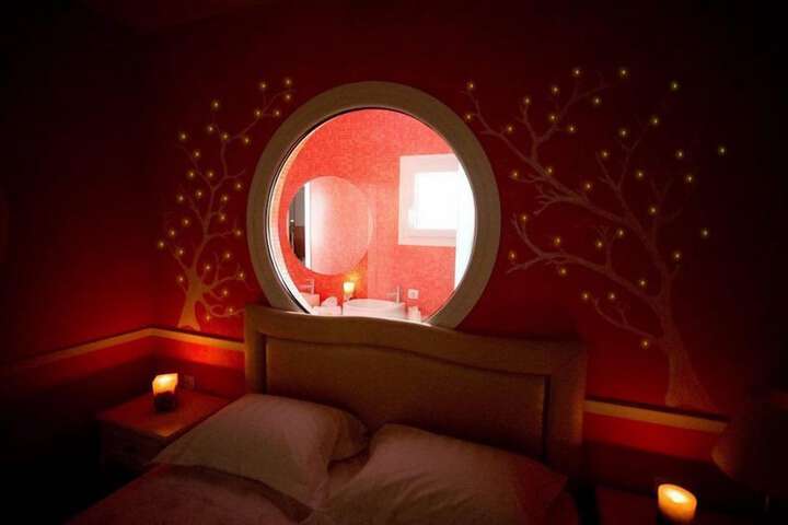 Room 50 of 109